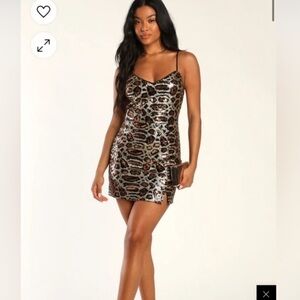 Lulu's Prowling to Wow Gold Sequin Leopard print
Sleeveless Mini Dress sz XS NWT